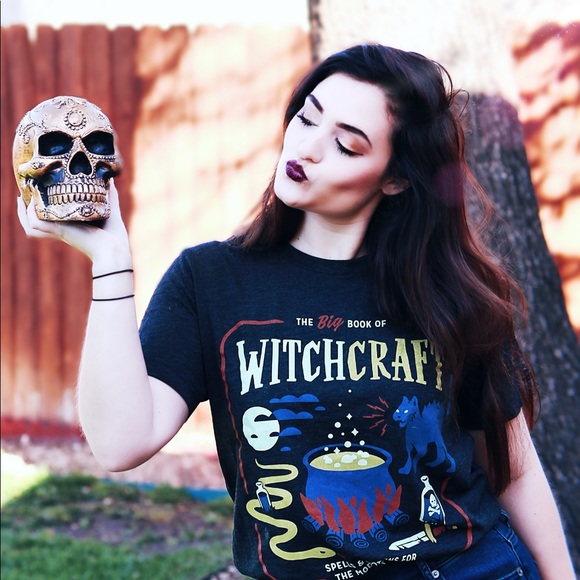 Meet your Posher, Lyssa - Picture 1 of 1